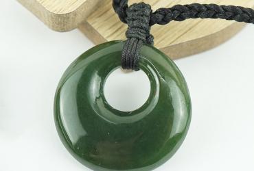 Bí Mật Về Ngọc Bội Phong Thủy Mà Ai Cũng Nên Biết