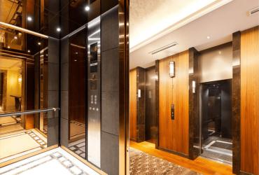 Phong Thủy Thang Máy: Bí Quyết Hài Hòa Năng Lượng Trong Không Gian Sống
