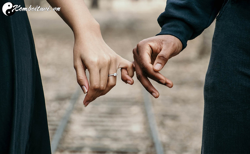 Mai T&aacute;ng V&agrave; Việc Gi&aacute;o Dục H&ocirc;n Nh&acirc;n Gia Đ&igrave;nh