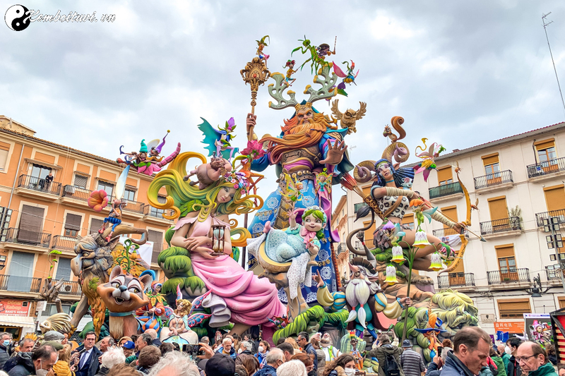 Lễ Hội M&ugrave;a Xu&acirc;n Tr&ecirc;n Khắp Thế Giới &ndash; Sắc M&agrave;u Văn H&oacute;a To&agrave;n Cầu