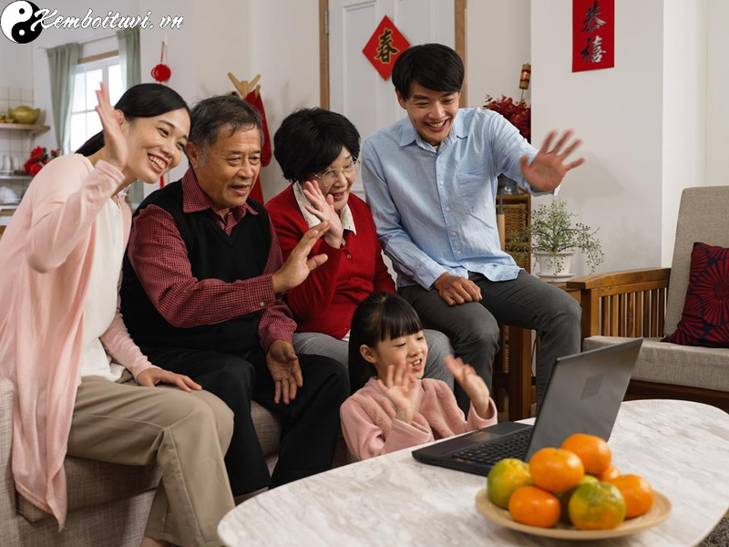 Tuổi Xông Đất Cho Gia Chủ Sinh Năm 1989 - Chọn Người Xông Nhà Phù Hợp Theo Phong Thủy