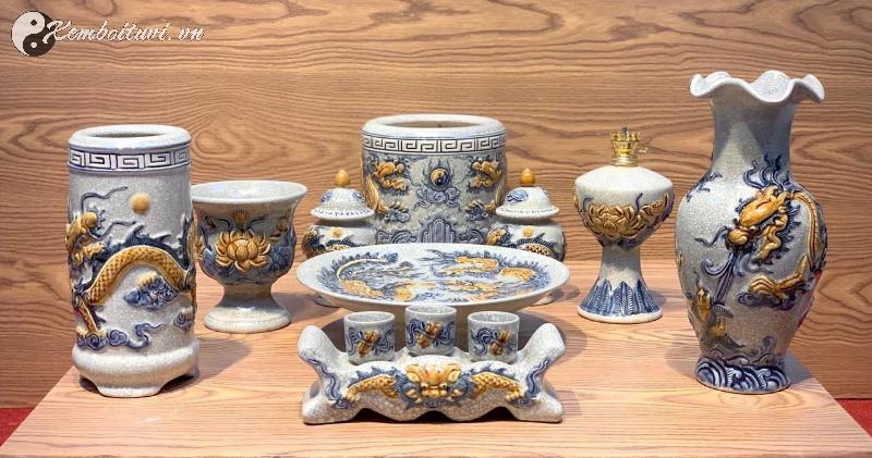 Bí Quyết Chọn Vật Phẩm Phong Thủy Gốm Sứ: Kích Hoạt Tài Lộc, Hóa Giải Vận Hạn!